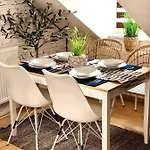 Duplex With Quite Terrace On Wenceslas Sq. *