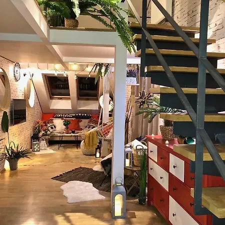 Apartment Duplex With Quite Terrace On Wenceslas Sq. Prague
